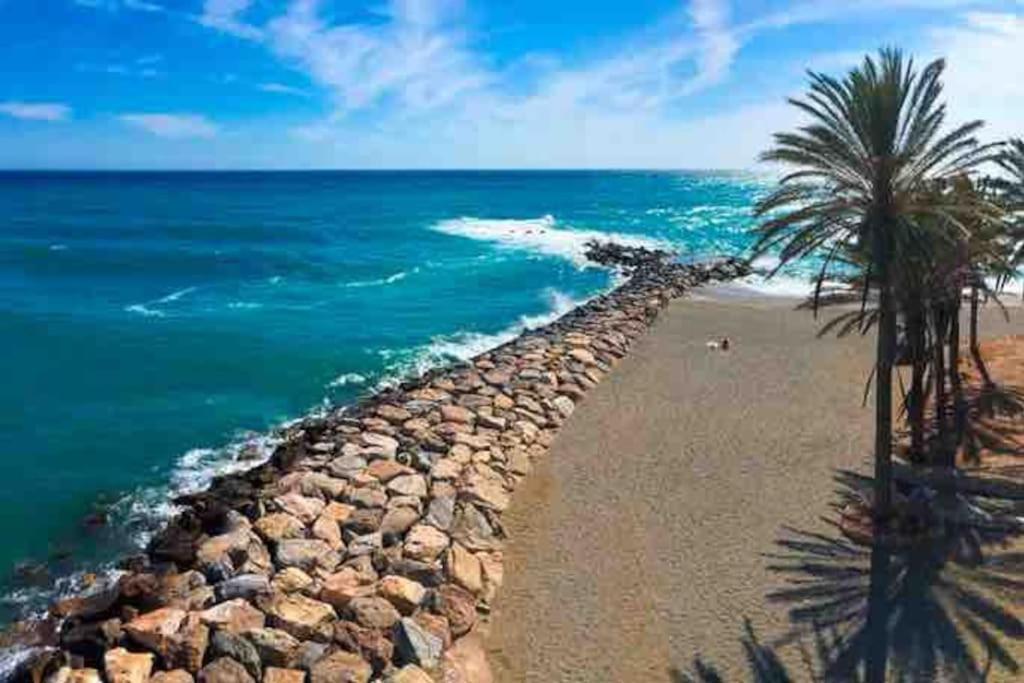 Torrenueva Con Vistas A La Playa Apartment Bagian luar foto