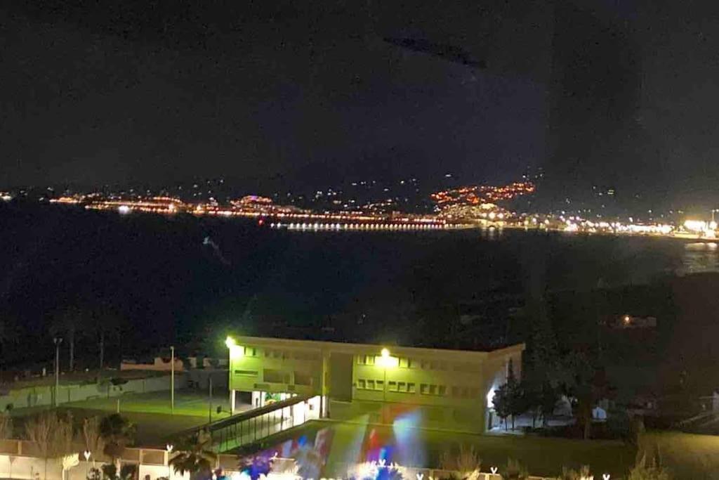 Torrenueva Con Vistas A La Playa Apartment Bagian luar foto